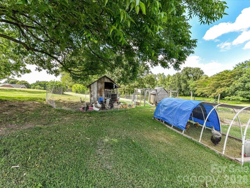5710 Lander Benton Road, Unionville, NC 28110.  MLS# CAR4395350, YatesRealty ID 33776. 