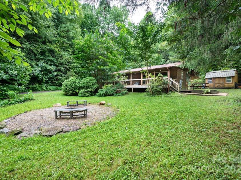 97 Carolina Hills Drive, Horse Shoe, NC 28742.  MLS# CAR4288538, YatesRealty ID 33776. 