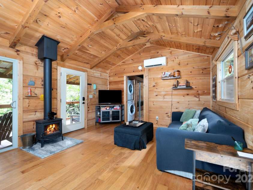 97 Carolina Hills Drive, Horse Shoe, NC 28742.  MLS# CAR4288538, YatesRealty ID 33776. 