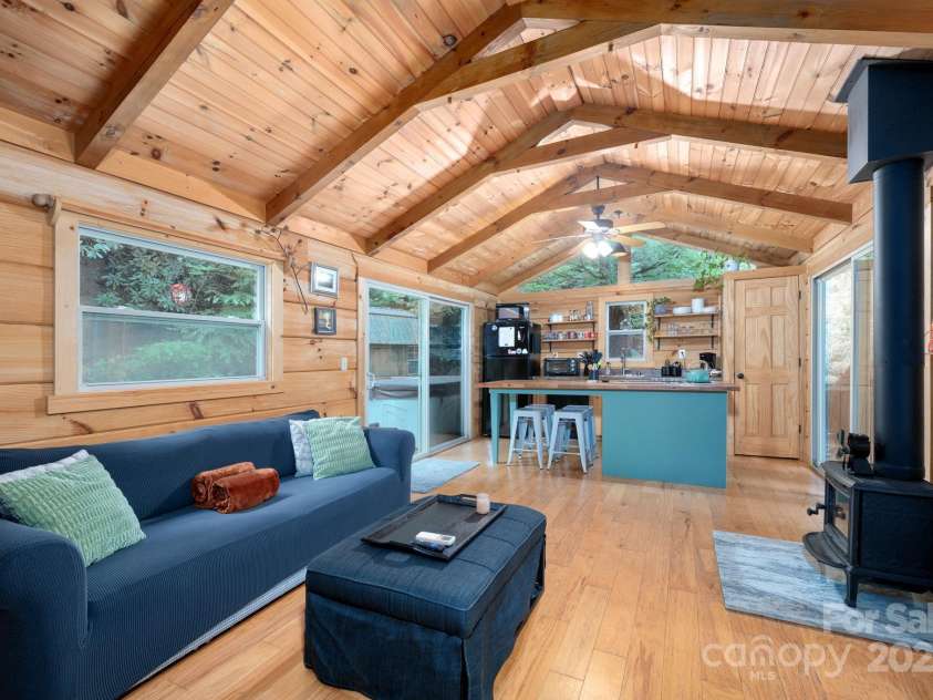 97 Carolina Hills Drive, Horse Shoe, NC 28742.  MLS# CAR4288538, YatesRealty ID 33776. 