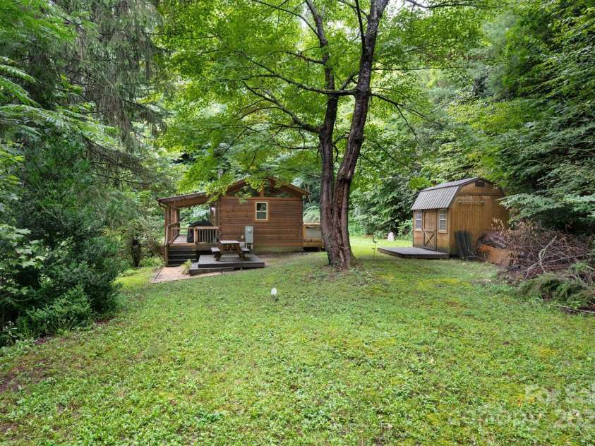 97 Carolina Hills Drive, Horse Shoe, NC 28742.  MLS# CAR4288538, YatesRealty ID 33776. 
