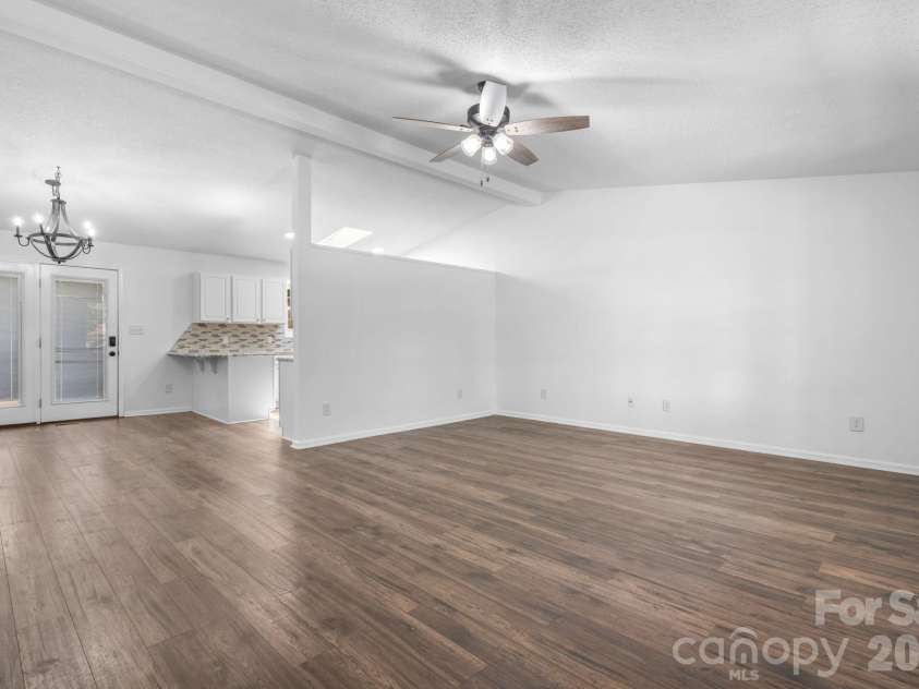 119 Nevermore Lane, Statesville, NC 28677.  MLS# CAR4383283, YatesRealty ID 33777. 