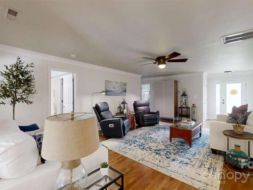 3083 Grassy Meadows Court, Lincolnton, NC 28092.  MLS# CAR4293119, YatesRealty ID 33779. 