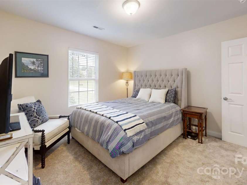 3083 Grassy Meadows Court, Lincolnton, NC 28092.  MLS# CAR4293119, YatesRealty ID 33779. 