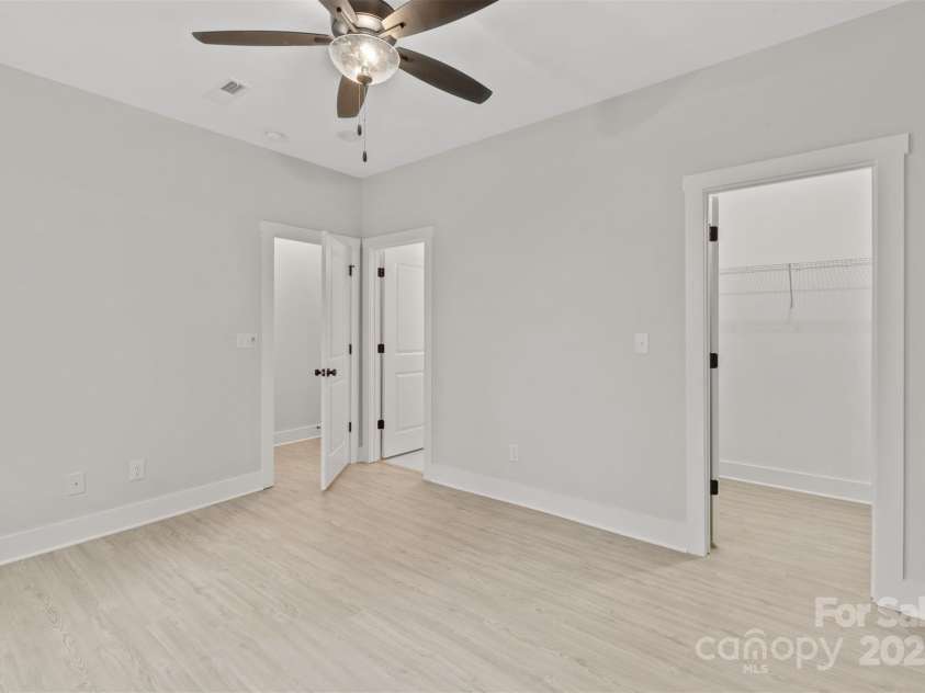436 Nathaniel Way, Charlotte, NC 28213.  MLS# CAR4183148, YatesRealty ID 3378. 1st Floor Bedroom 4