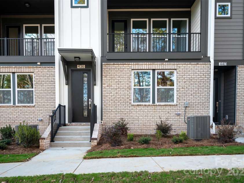 436 Nathaniel Way, Charlotte, NC 28213.  MLS# CAR4183148, YatesRealty ID 3378. 