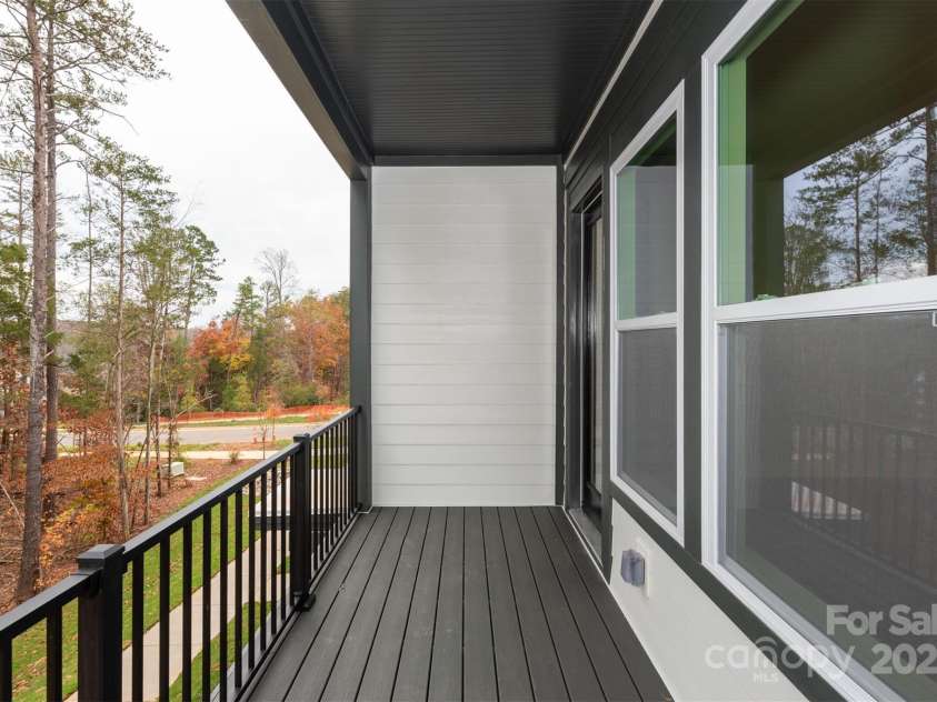 436 Nathaniel Way, Charlotte, NC 28213.  MLS# CAR4183148, YatesRealty ID 3378. Covered Terrace