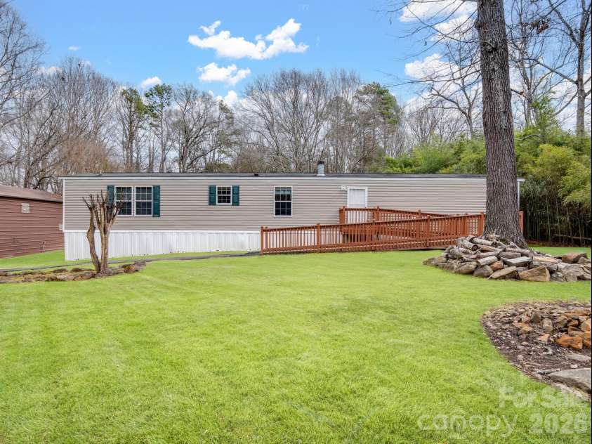 9860 Southwinds Drive, Fort Mill, SC 29707.  MLS# CAR4351481, YatesRealty ID 3378. 