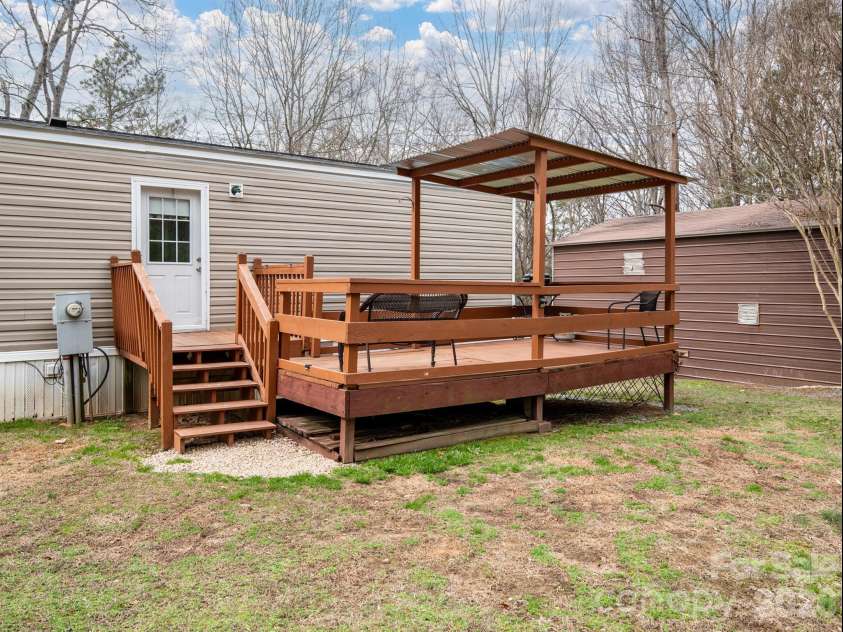 9860 Southwinds Drive, Fort Mill, SC 29707.  MLS# CAR4351481, YatesRealty ID 3378. 