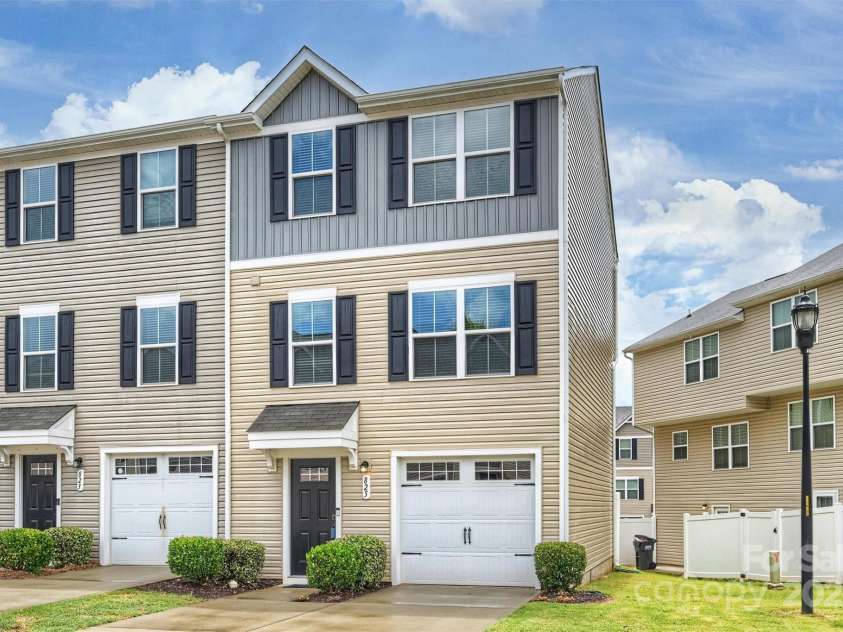 825 Renee Avenue, Fort Mill, SC 29715.  MLS# CAR4282647, YatesRealty ID 33781. 