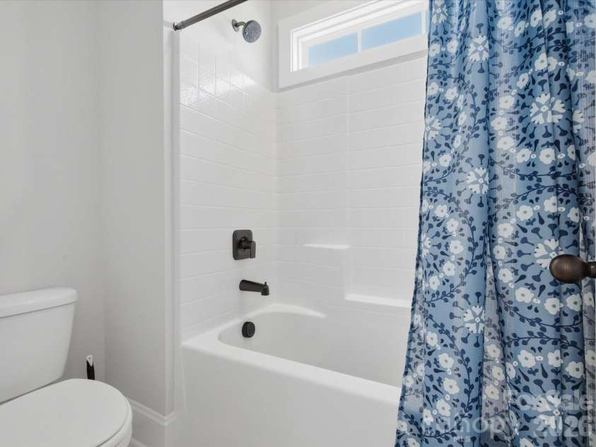 364 Luray Way, Rock Hill, SC 29730.  MLS# CAR4397107, YatesRealty ID 33782. 