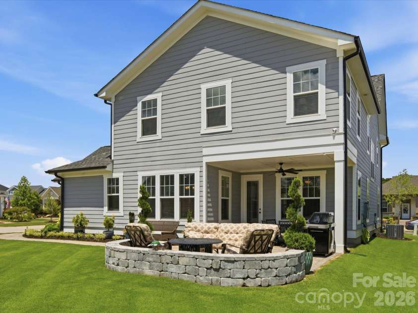 364 Luray Way, Rock Hill, SC 29730.  MLS# CAR4397107, YatesRealty ID 33782. 