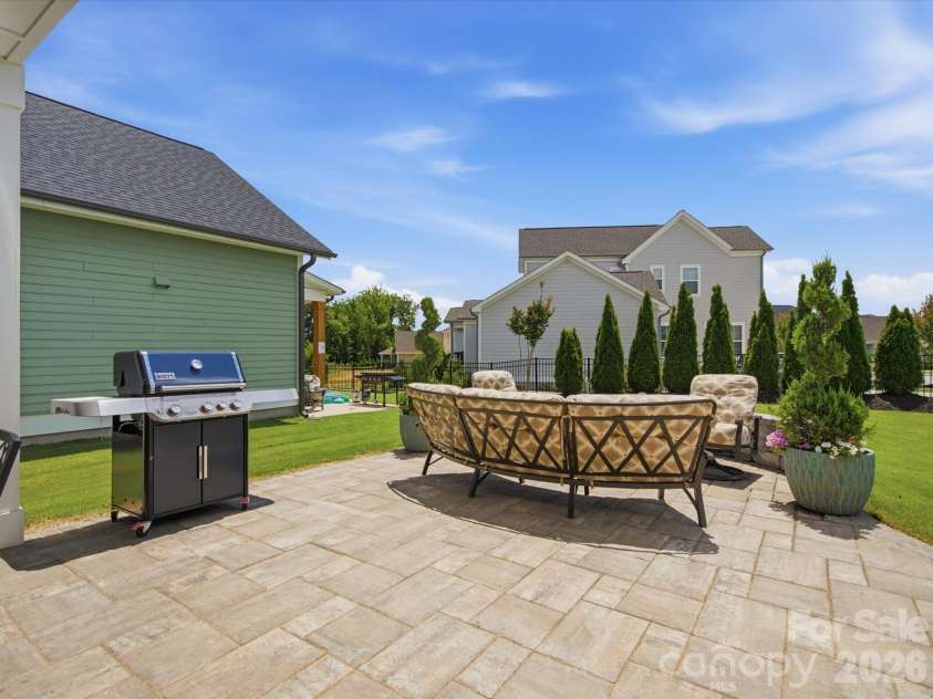 364 Luray Way, Rock Hill, SC 29730.  MLS# CAR4397107, YatesRealty ID 33782. 