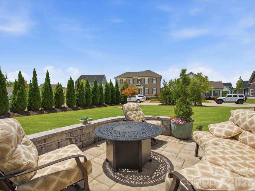 364 Luray Way, Rock Hill, SC 29730.  MLS# CAR4397107, YatesRealty ID 33782. 