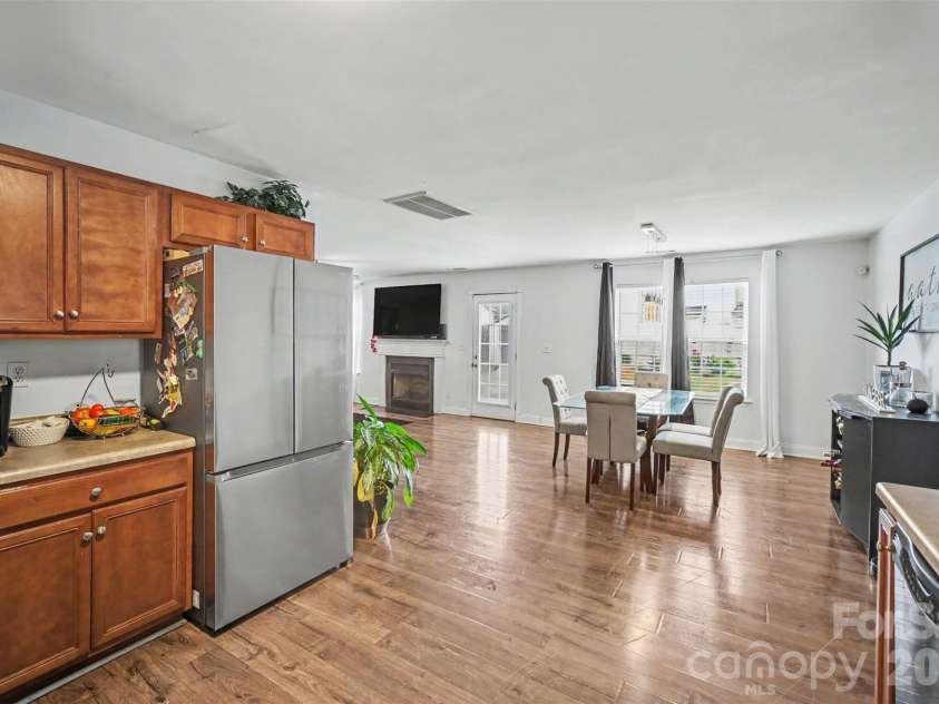 648 Winding Branch Road, Rock Hill, SC 29732.  MLS# CAR4396764, YatesRealty ID 33783. 