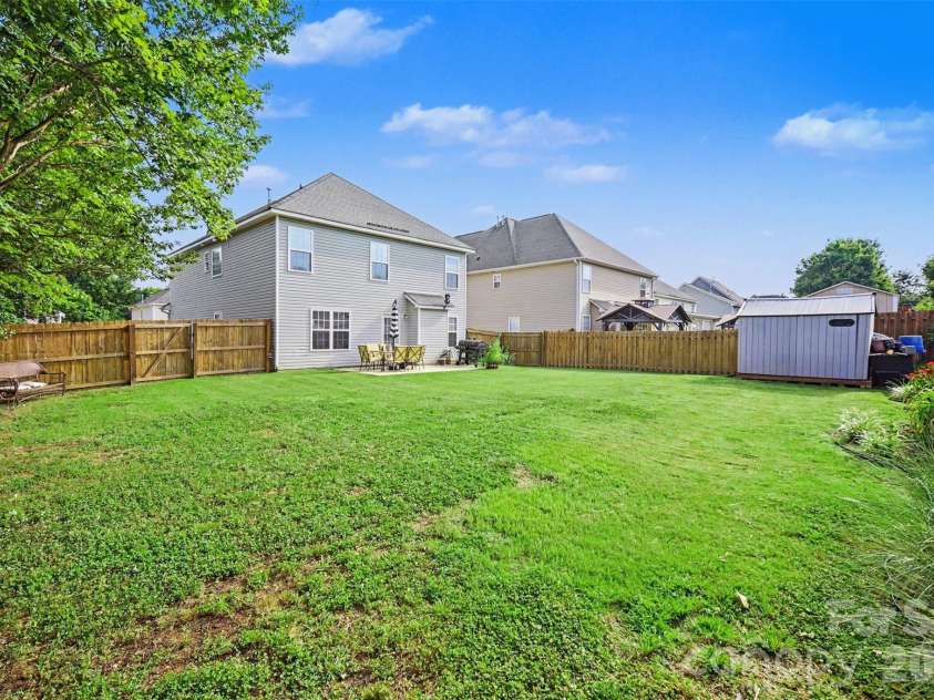 648 Winding Branch Road, Rock Hill, SC 29732.  MLS# CAR4396764, YatesRealty ID 33783. 