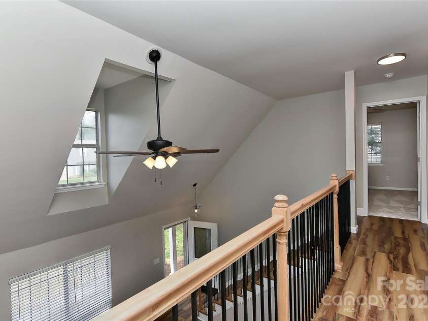 8056 Hunley Ridge Road, Matthews, NC 28104.  MLS# CAR4293751, YatesRealty ID 33783. 