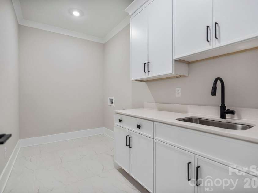 1012 Courtney Lane, Wesley Chapel, NC 28173.  MLS# CAR4354157, YatesRealty ID 33784. 