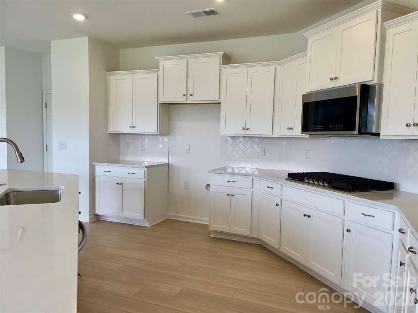 7503 Starwatch Court, Maiden, NC 28650.  MLS# CAR4398006, YatesRealty ID 33785. 