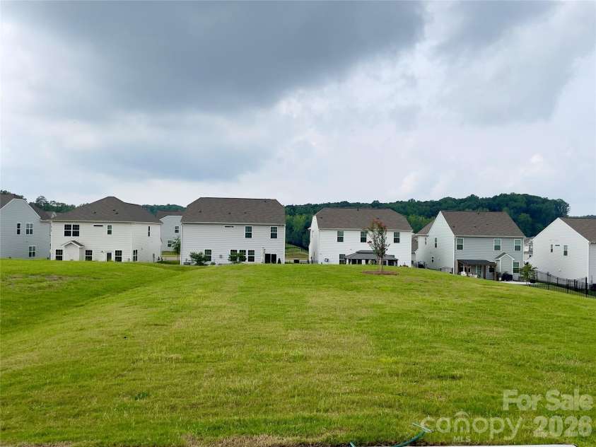 7503 Starwatch Court, Maiden, NC 28650.  MLS# CAR4398006, YatesRealty ID 33785. 