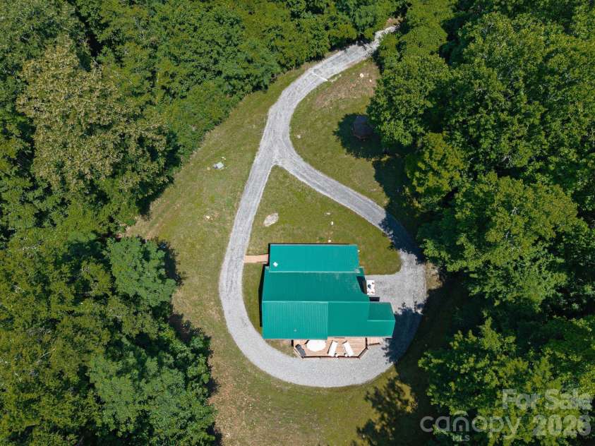 59 Canoe Creek Drive, Tuckasegee, NC 28783.  MLS# CAR4396318, YatesRealty ID 33786. 
