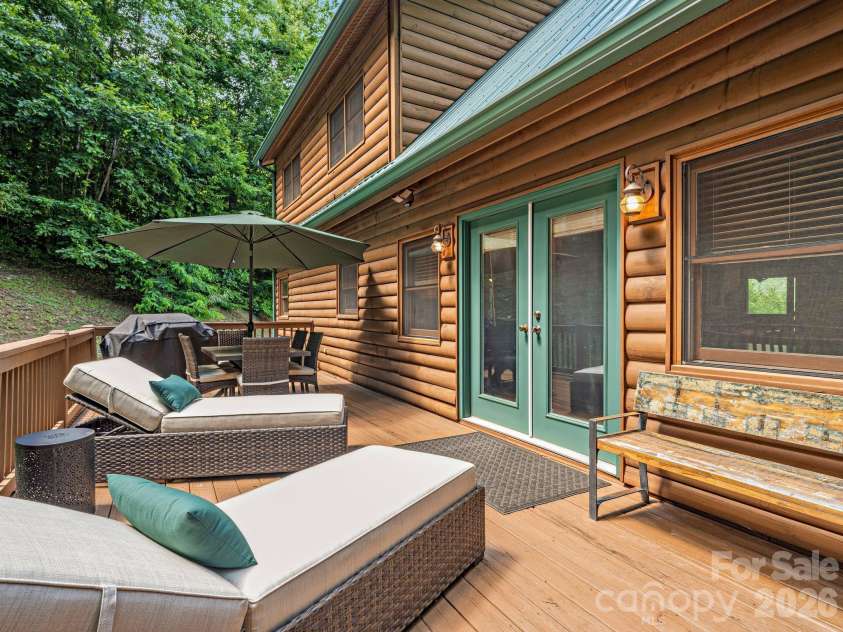 59 Canoe Creek Drive, Tuckasegee, NC 28783.  MLS# CAR4396318, YatesRealty ID 33786. Grilling, entertaining, having fun!