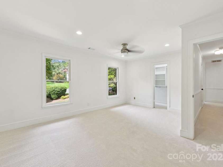 6911 Chatford Lane, Charlotte, NC 28210.  MLS# CAR4293595, YatesRealty ID 33786. Upper Bedroom