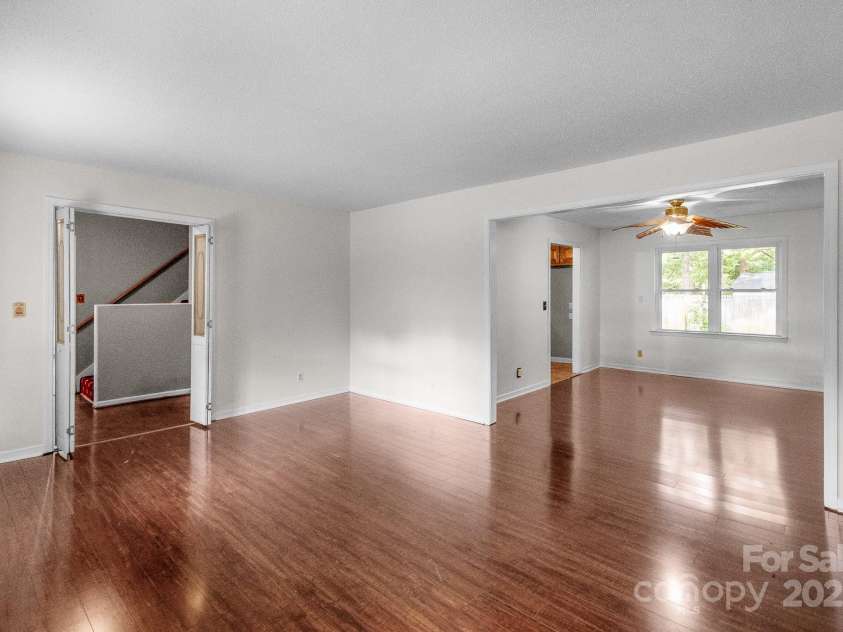 2470 Country Club Drive, Lancaster, SC 29720.  MLS# CAR4286357, YatesRealty ID 33787. 