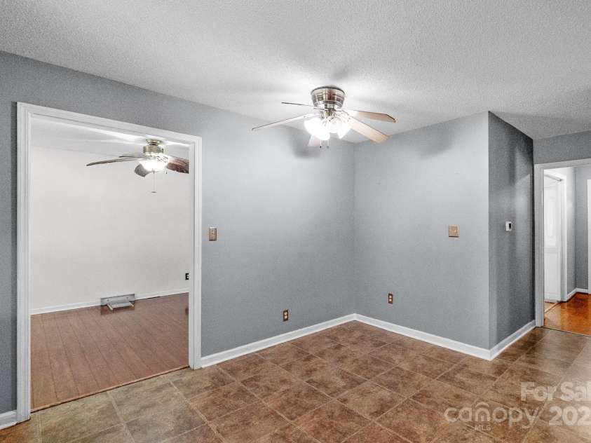 2470 Country Club Drive, Lancaster, SC 29720.  MLS# CAR4286357, YatesRealty ID 33787. 