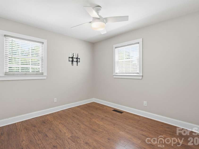 6878 Gracie Lane, Vale, NC 28168.  MLS# CAR4396127, YatesRealty ID 33787. 