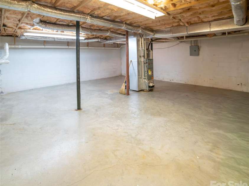 1421 Windsor Street, Lenoir, NC 28645.  MLS# CAR4372001, YatesRealty ID 33788. Unfinished full basement