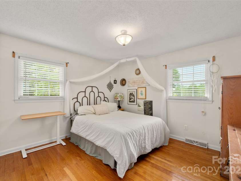 2450 Poors Ford Road, Rutherfordton, NC 28139.  MLS# CAR4284856, YatesRealty ID 33788. 