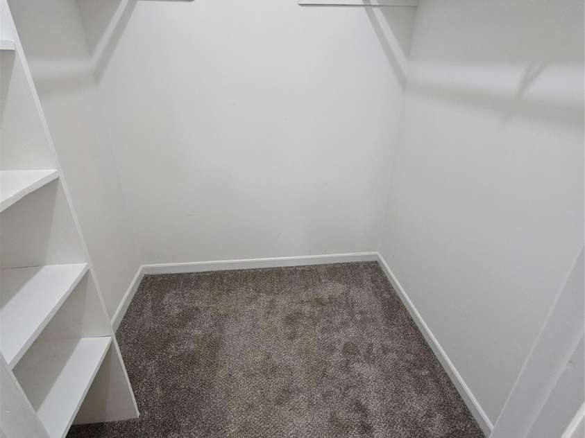 11433 Kingfisher Drive, Charlotte, NC 28226.  MLS# CAR4219772, YatesRealty ID 3379. 