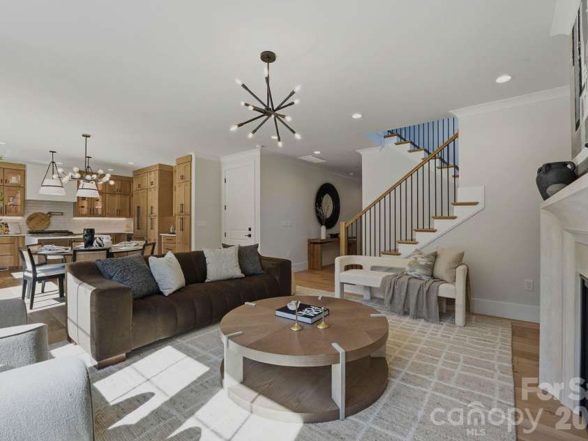 1637 Longfellow Street, Charlotte, NC 28205.  MLS# CAR4346623, YatesRealty ID 3379. Living room.