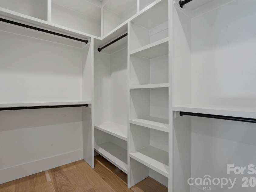 1637 Longfellow Street, Charlotte, NC 28205.  MLS# CAR4346623, YatesRealty ID 3379. Primary suite closet.