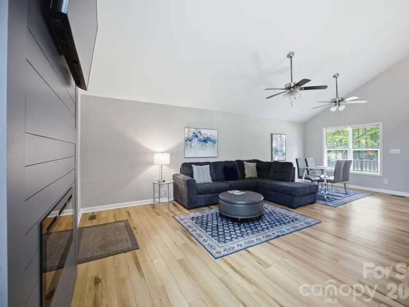 7564 Katherine Drive, Denver, NC 28037.  MLS# CAR4397384, YatesRealty ID 33791. 
