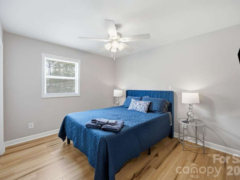 7564 Katherine Drive, Denver, NC 28037.  MLS# CAR4397384, YatesRealty ID 33791. 