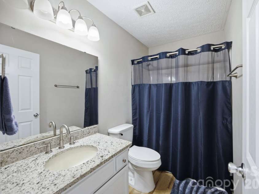 7564 Katherine Drive, Denver, NC 28037.  MLS# CAR4397384, YatesRealty ID 33791. 