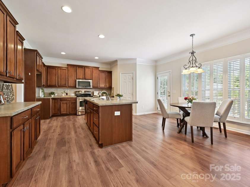 1358 Rolling Hills Court, Concord, NC 28025.  MLS# CAR4279374, YatesRealty ID 33792. Kitchen with Breakfast Area