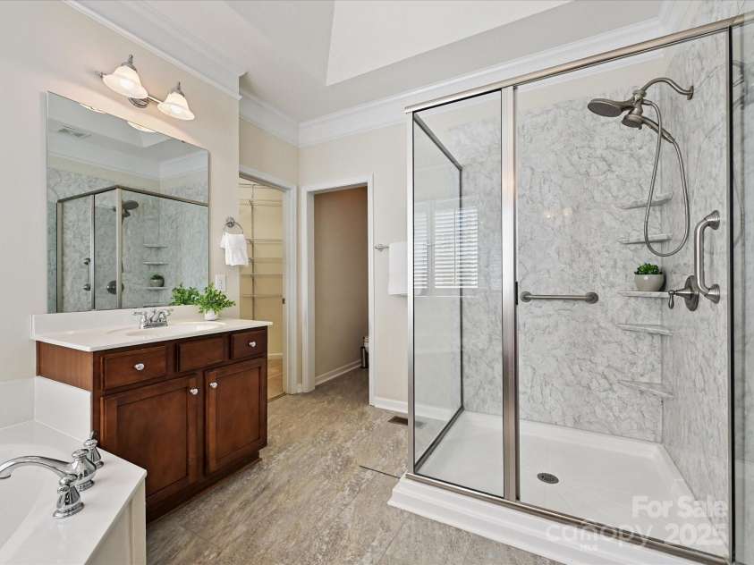 1358 Rolling Hills Court, Concord, NC 28025.  MLS# CAR4279374, YatesRealty ID 33792. Primary En Suite Bath 2