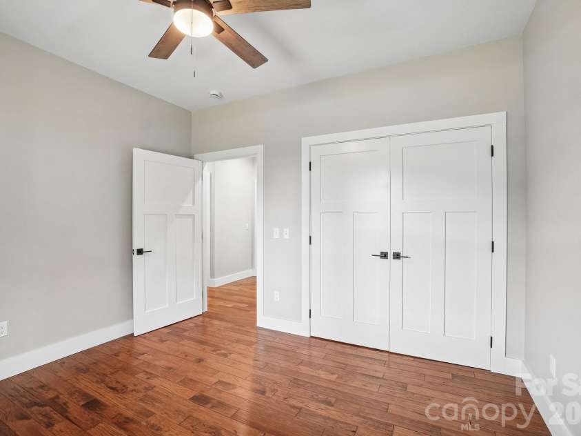 246 Appalachian Retreat None, Spruce Pine, NC 28777.  MLS# CAR4398374, YatesRealty ID 33793. 