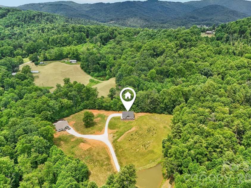 246 Appalachian Retreat None, Spruce Pine, NC 28777.  MLS# CAR4398374, YatesRealty ID 33793. 