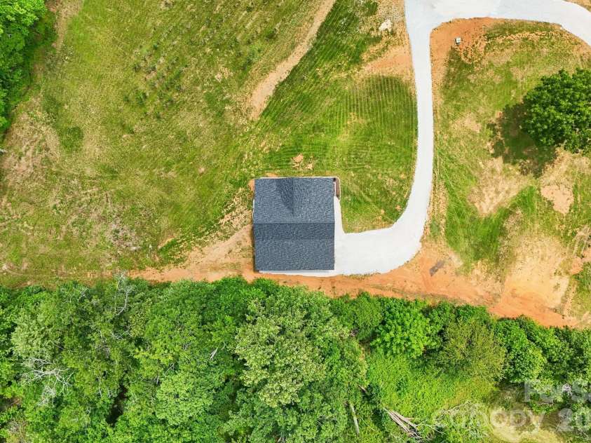 246 Appalachian Retreat None, Spruce Pine, NC 28777.  MLS# CAR4398374, YatesRealty ID 33793. 