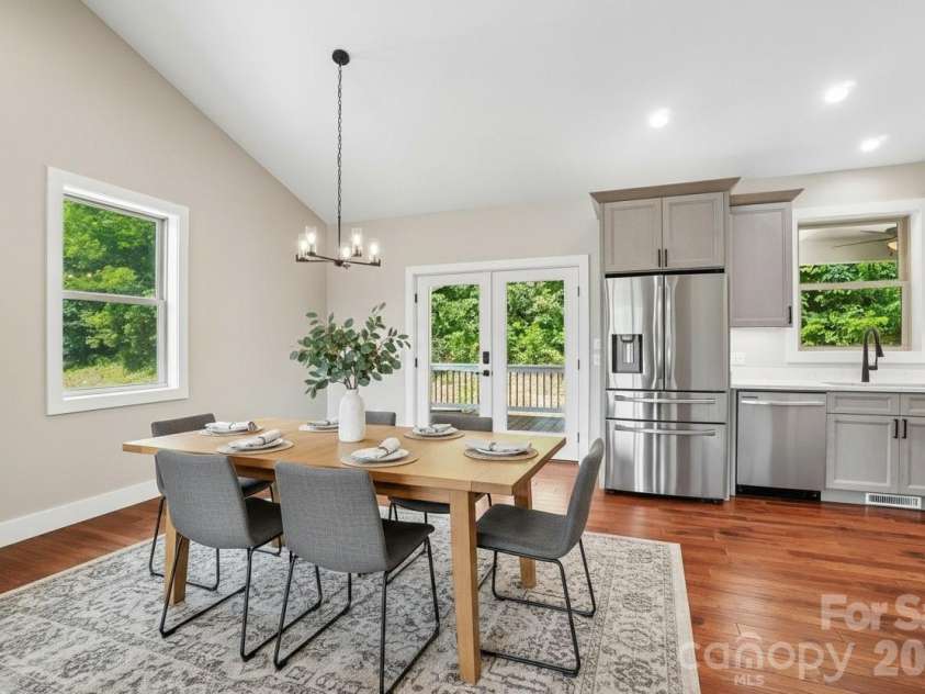 246 Appalachian Retreat None, Spruce Pine, NC 28777.  MLS# CAR4398374, YatesRealty ID 33793. Virtually Staged