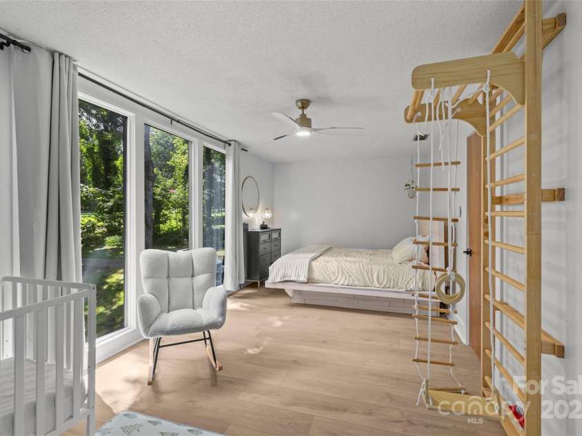 190 Dogwood Forest Loop, Harmony, NC 28634.  MLS# CAR4287434, YatesRealty ID 33794. 