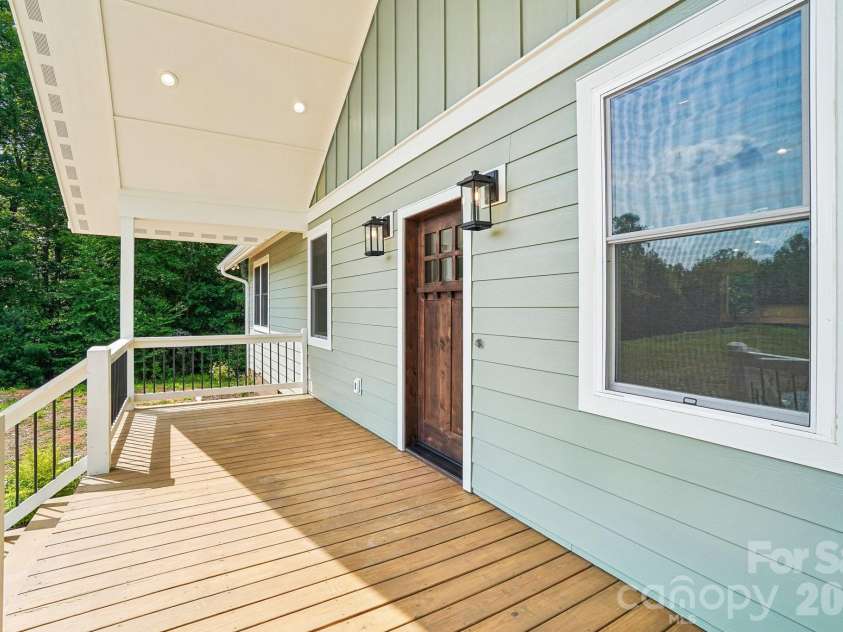 268 Appalachian Retreat None, Spruce Pine, NC 28777.  MLS# CAR4398350, YatesRealty ID 33795. 