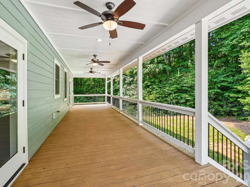 268 Appalachian Retreat None, Spruce Pine, NC 28777.  MLS# CAR4398350, YatesRealty ID 33795. 