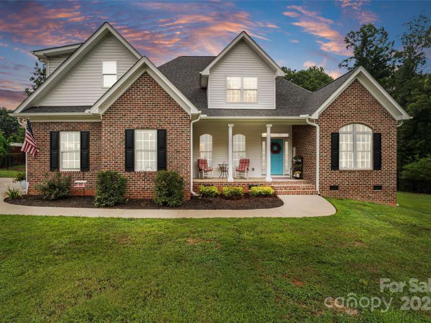 3178 Newcastle Drive, Rock Hill, SC 29732.  MLS# CAR4288543, YatesRealty ID 33795. 