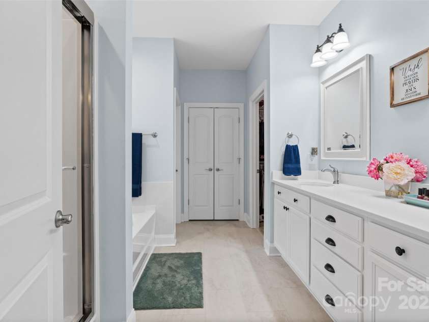 3178 Newcastle Drive, Rock Hill, SC 29732.  MLS# CAR4288543, YatesRealty ID 33795. 