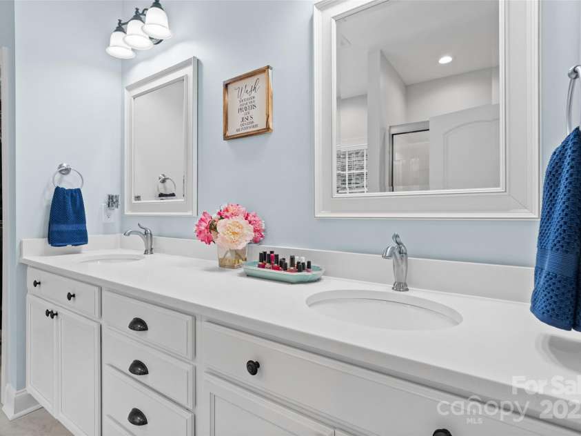 3178 Newcastle Drive, Rock Hill, SC 29732.  MLS# CAR4288543, YatesRealty ID 33795. 